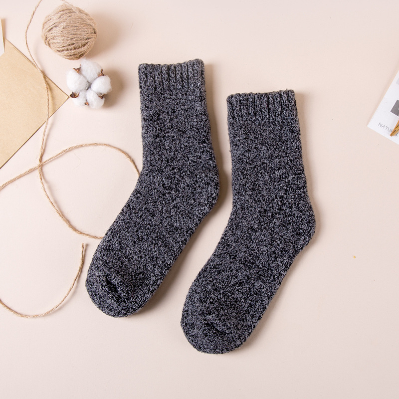 Autumn Winter Large Thick Terry Wool Socks Thick Warm Socks Men Women Casual Cotton Socks Crew Socks Floor Wholesale Fluffy Fuzzy Socks